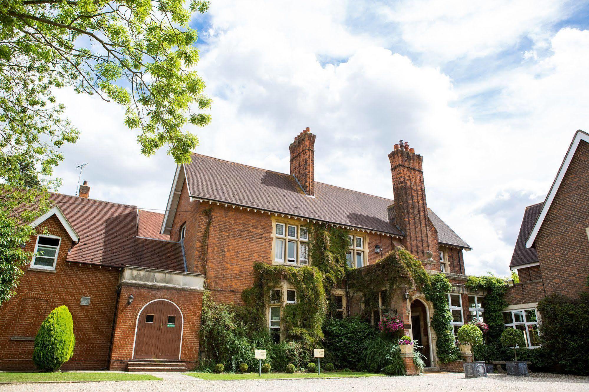 Pontlands Park Hotel Chelmsford Exterior foto